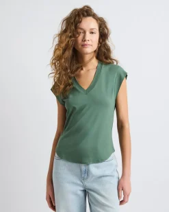 Classic-Fit Short-Sleeve V-Neck T-Shirt