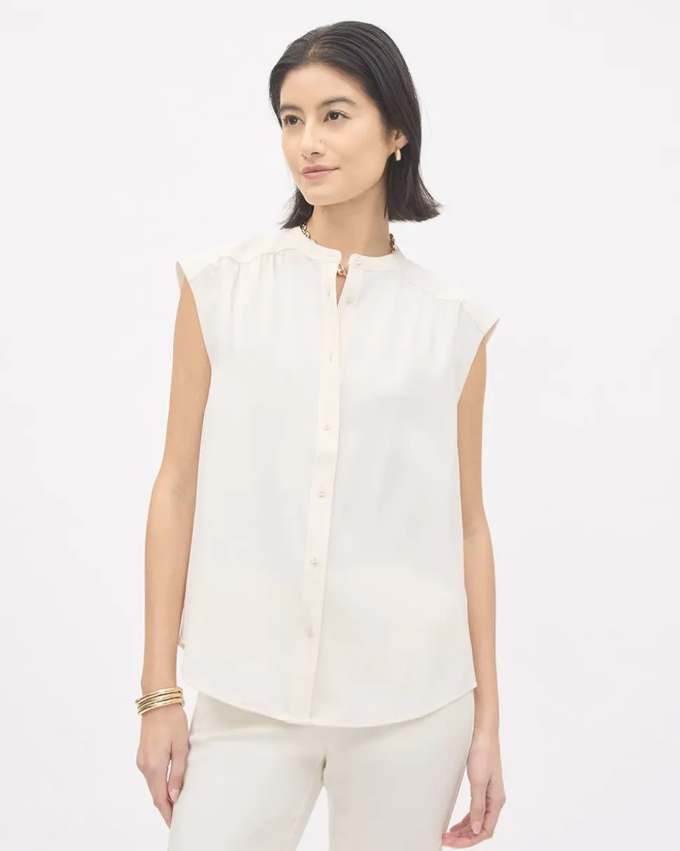 Extended-Sleeve Crew-Neck Buttoned-Down Blouse