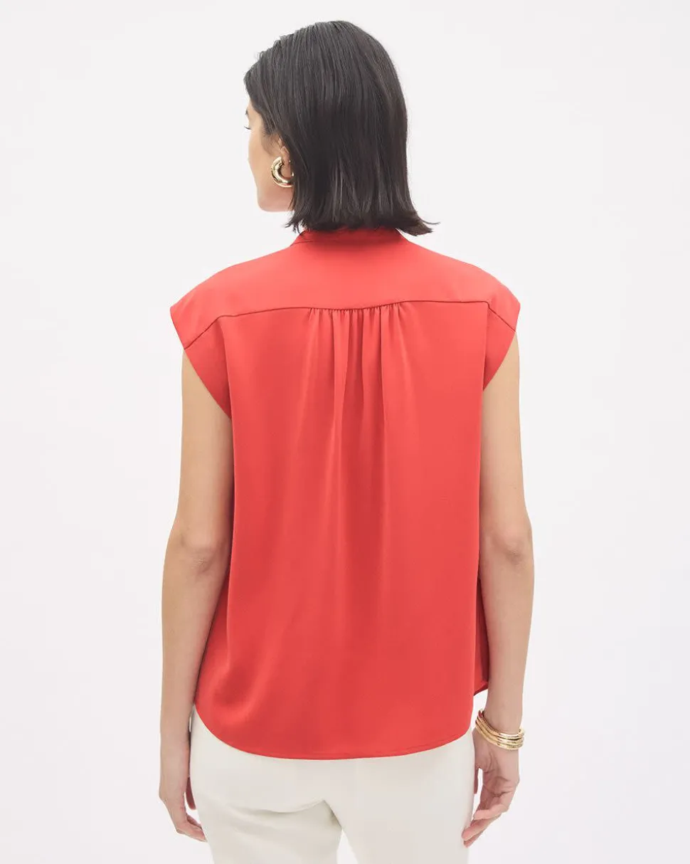 Extended-Sleeve Crew-Neck Buttoned-Down Blouse