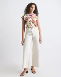 Extended-Sleeve Crew-Neck Linen-Blend Top