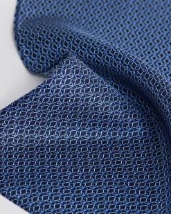 Handkerchief with Chain Pattern