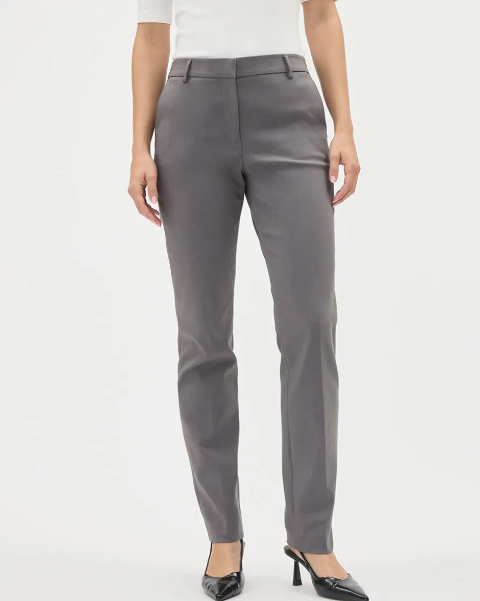 Limitless Mid-Rise Long Slim-Leg Signature Pant