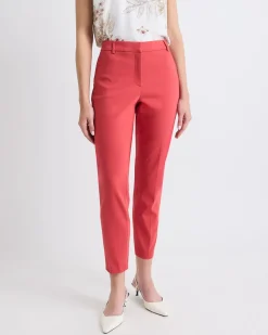 Limitless Mid-Rise Slim-Leg Ankle Signature Pant