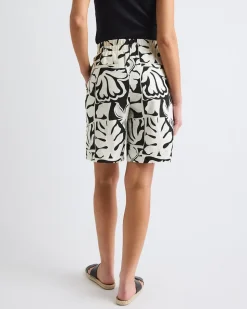 Linen High-Waisted Bermuda