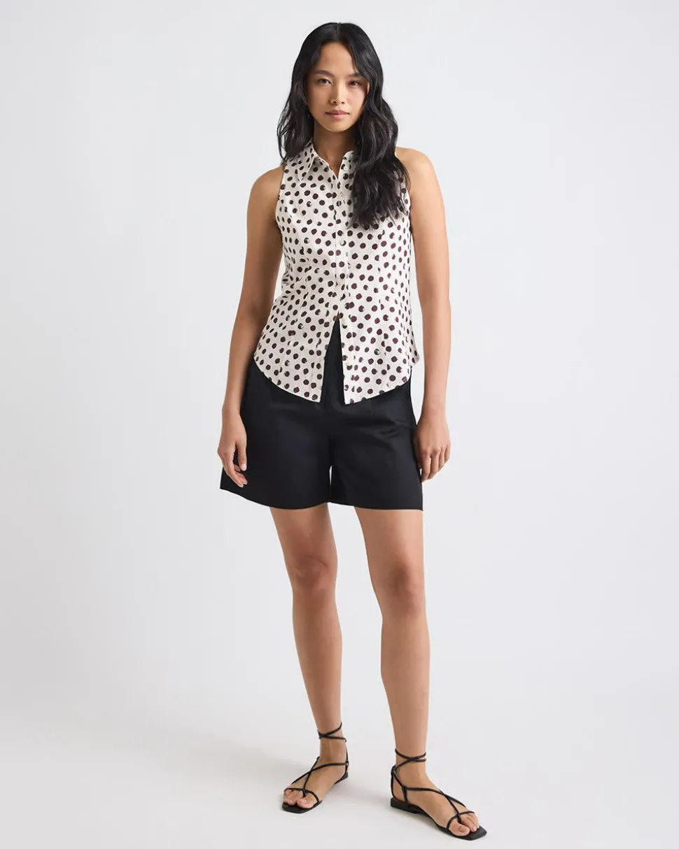 Princess-Cut Sleeveless Buttoned-Down Blouse