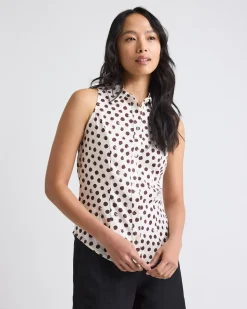 Princess-Cut Sleeveless Buttoned-Down Blouse