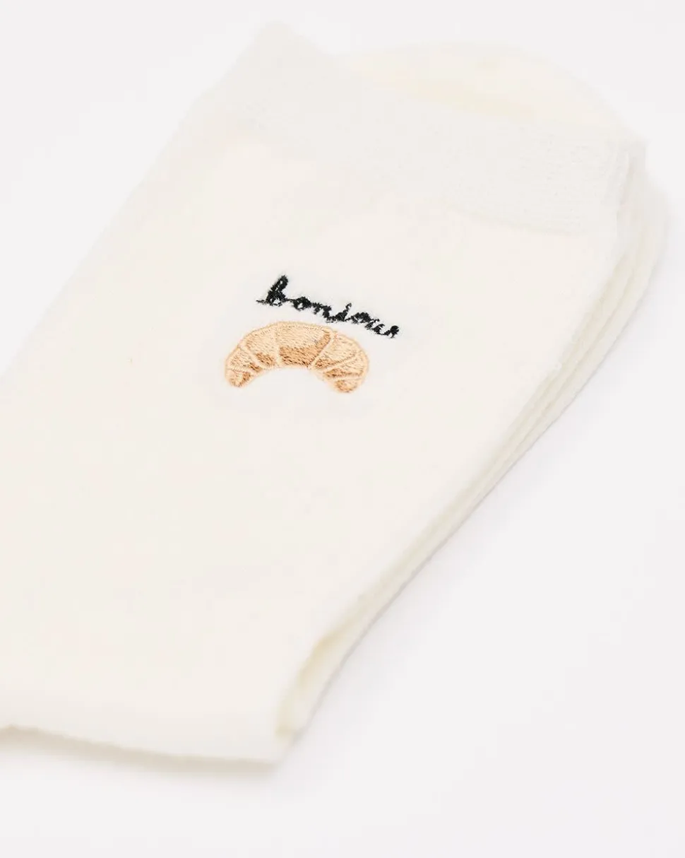 Ribbed Crew Socks with Croissant Embroidery
