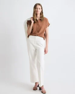 Short-Sleeve Buttoned-Down Blouse