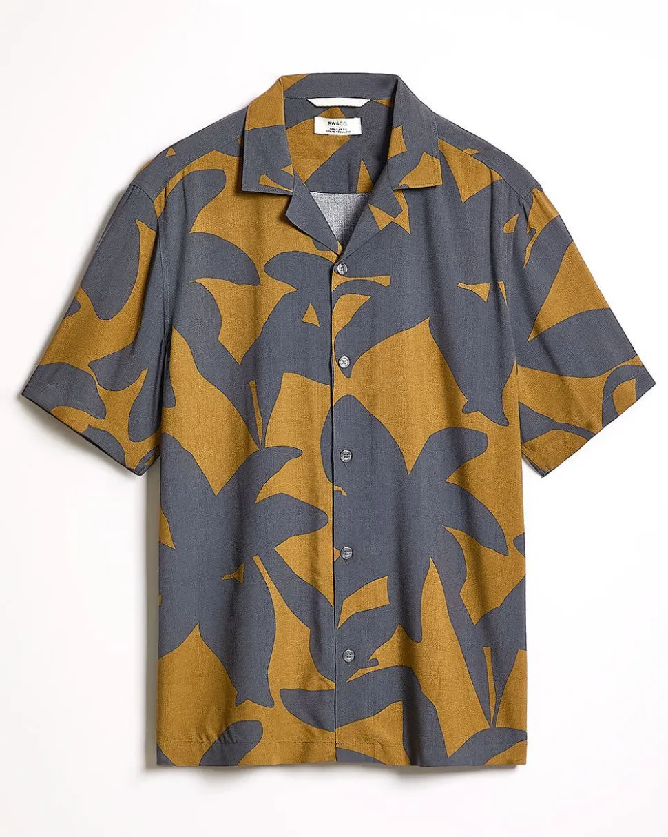 Short-Sleeve Camp-Collar Shirt with Foliage Pattern
