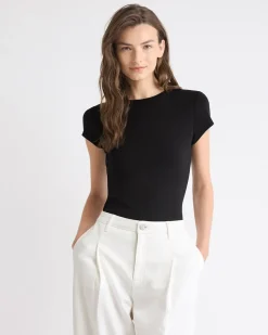 Short-Sleeve Crew-Neck Basic Tee