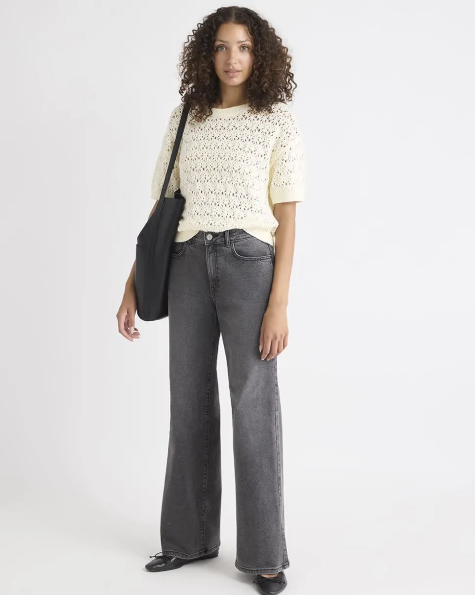 Short-Sleeve Crew-Neck Boxy Sweater in Fancy Stitches