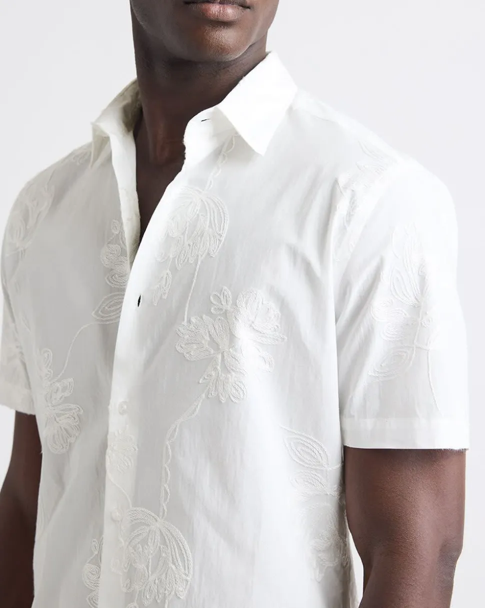 Short-Sleeves Tailored-Fit Dress Shirt with Floral Embroideries