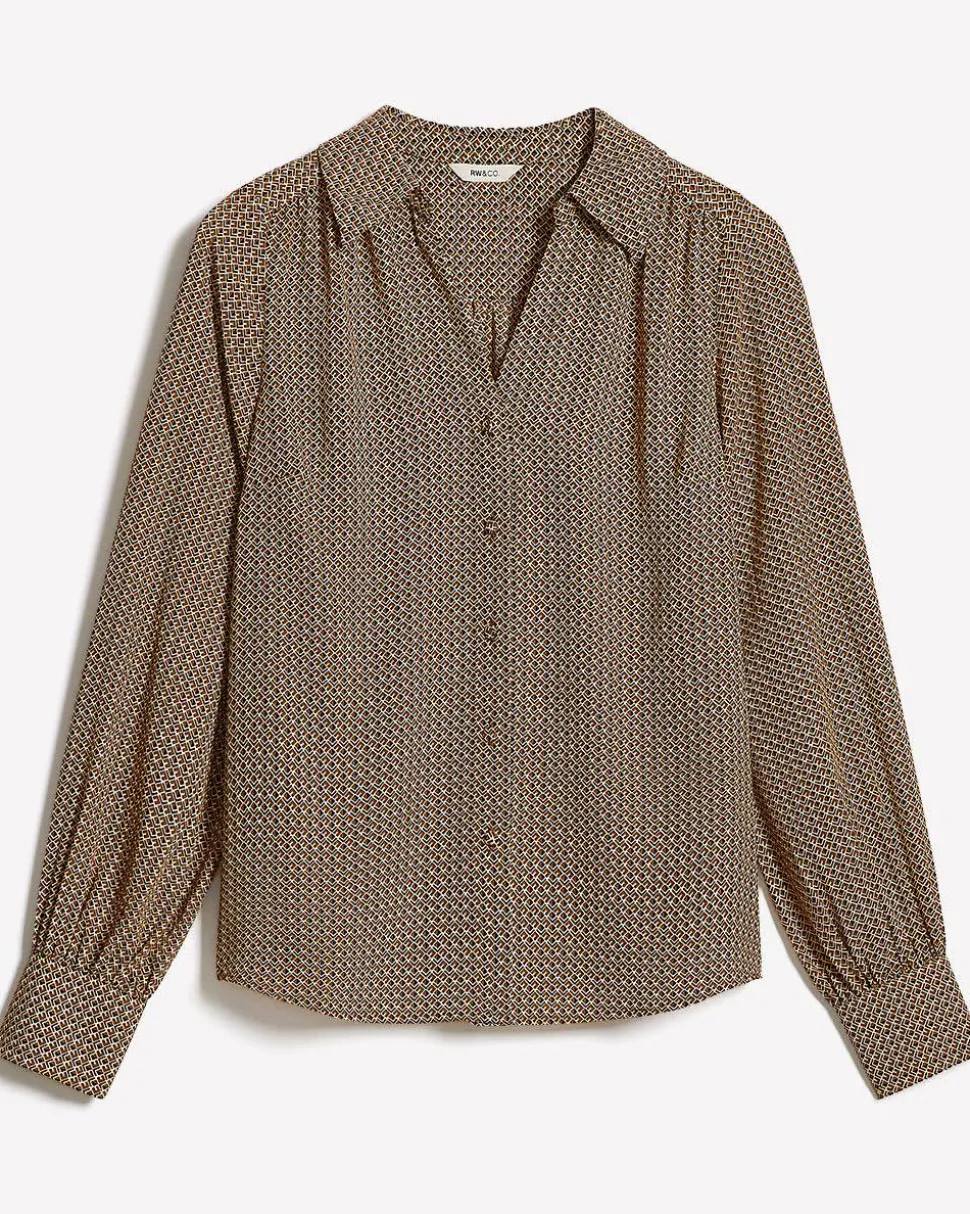 Silky Crepe Long-Sleeve Buttoned-Down Blouse