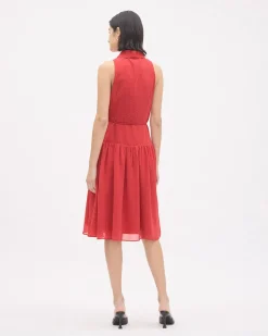Sleeveless Buttoned-Down Chiffon Dress with Shirt Collar
