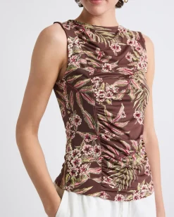 Sleeveless Crew-Neck Top with Shirred Seam