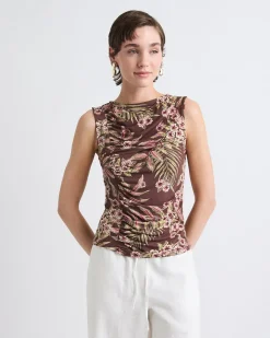 Sleeveless Crew-Neck Top with Shirred Seam