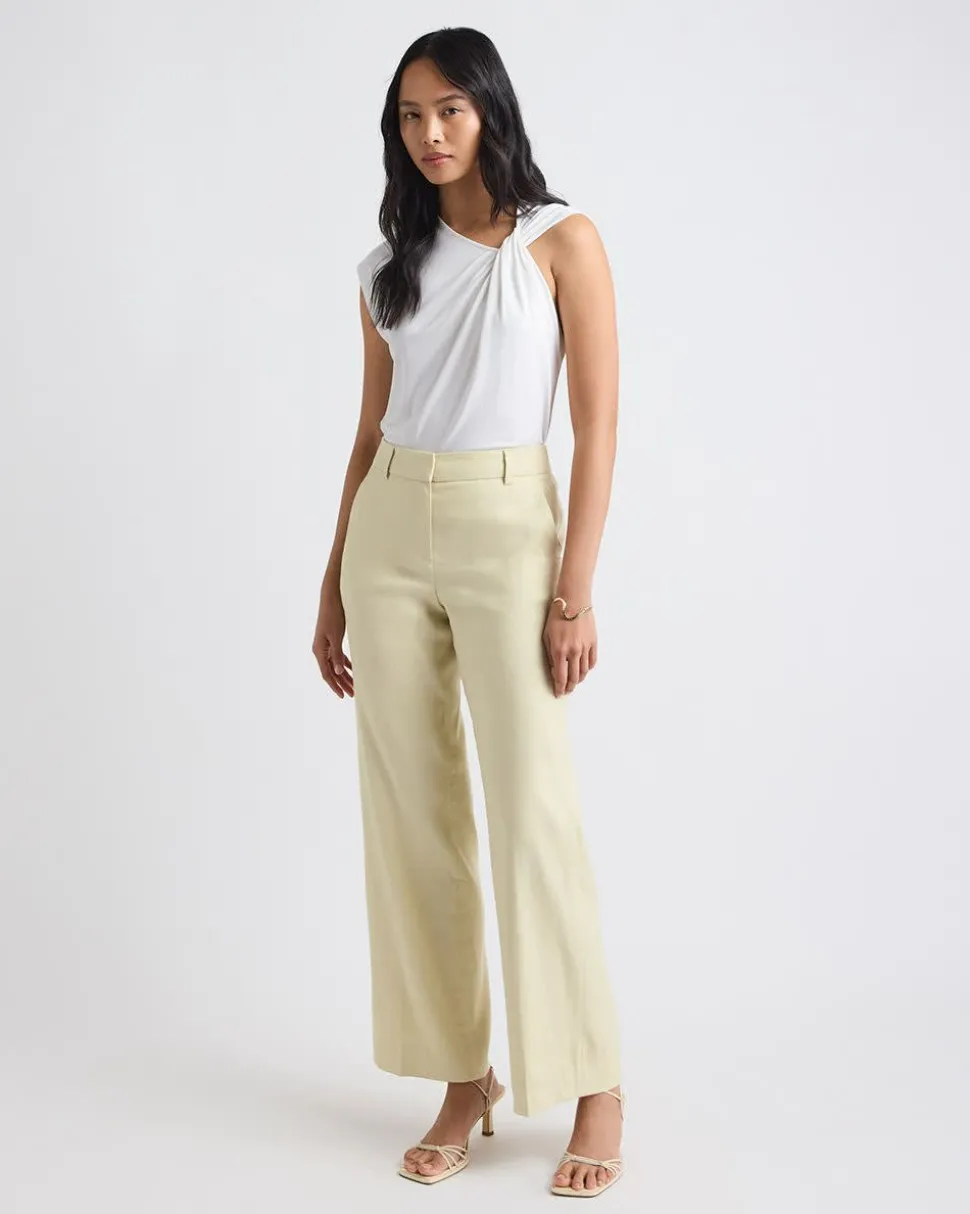 Sleeveless Crew-Neck Top with Twisted Detail