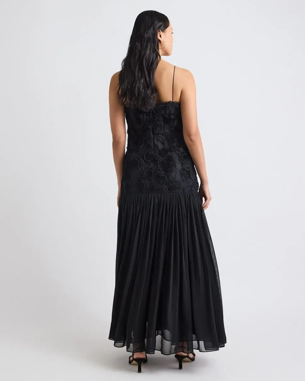 Sleeveless Fit-and-Flare Maxi Cocktail Dress with 3D Flowers