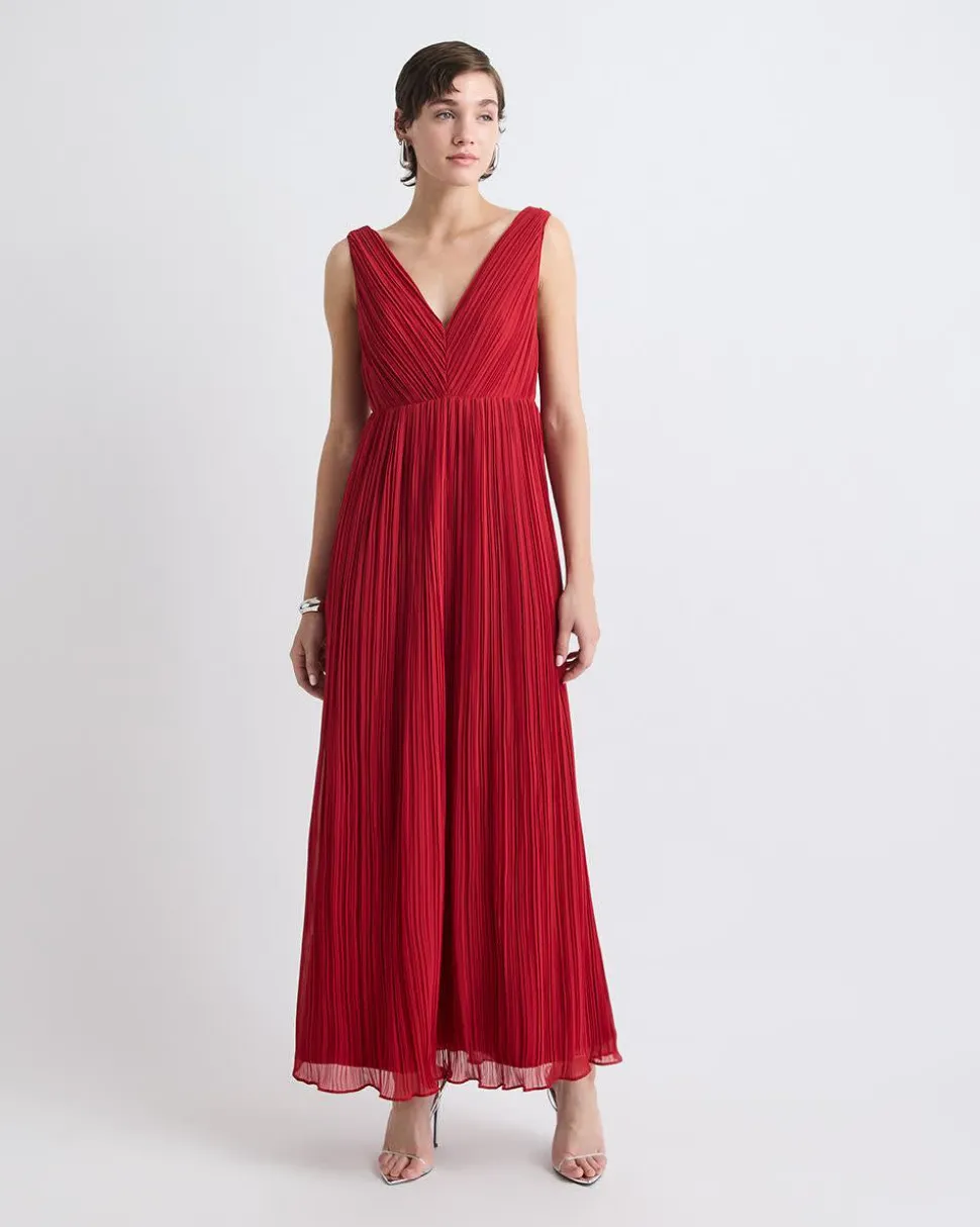Sleeveless Pleated Chiffon Maxi Dress