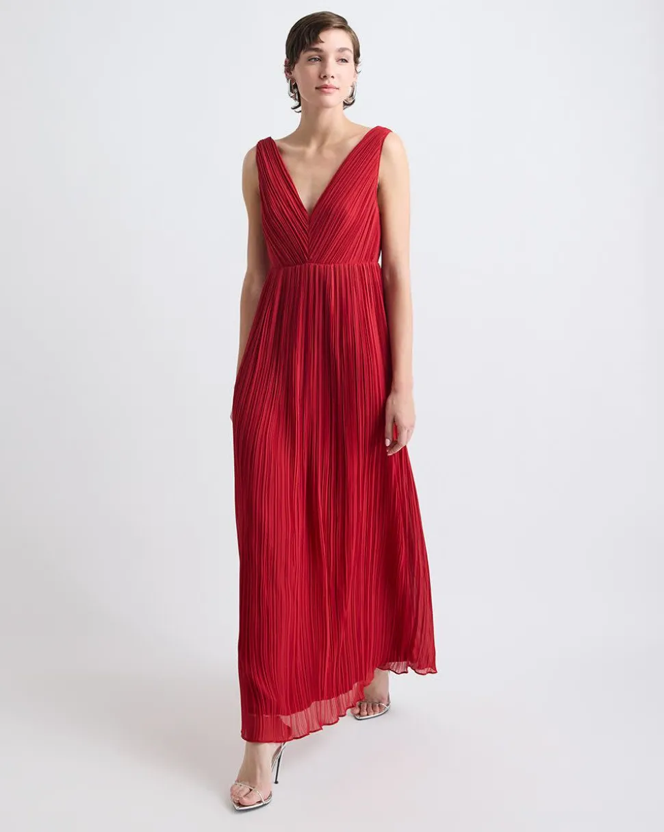 Sleeveless Pleated Chiffon Maxi Dress
