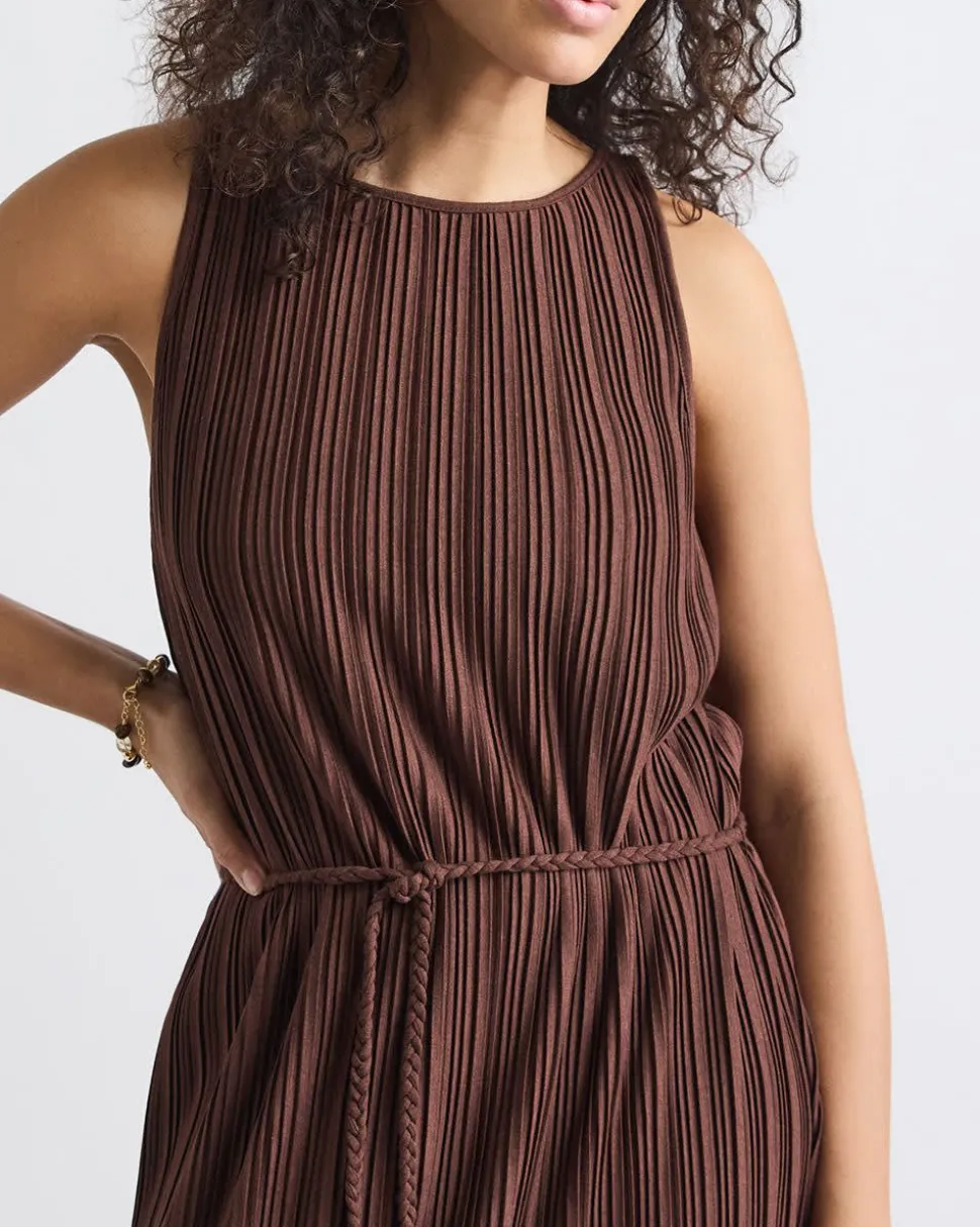 Sleeveless Pleated Maxi Dress