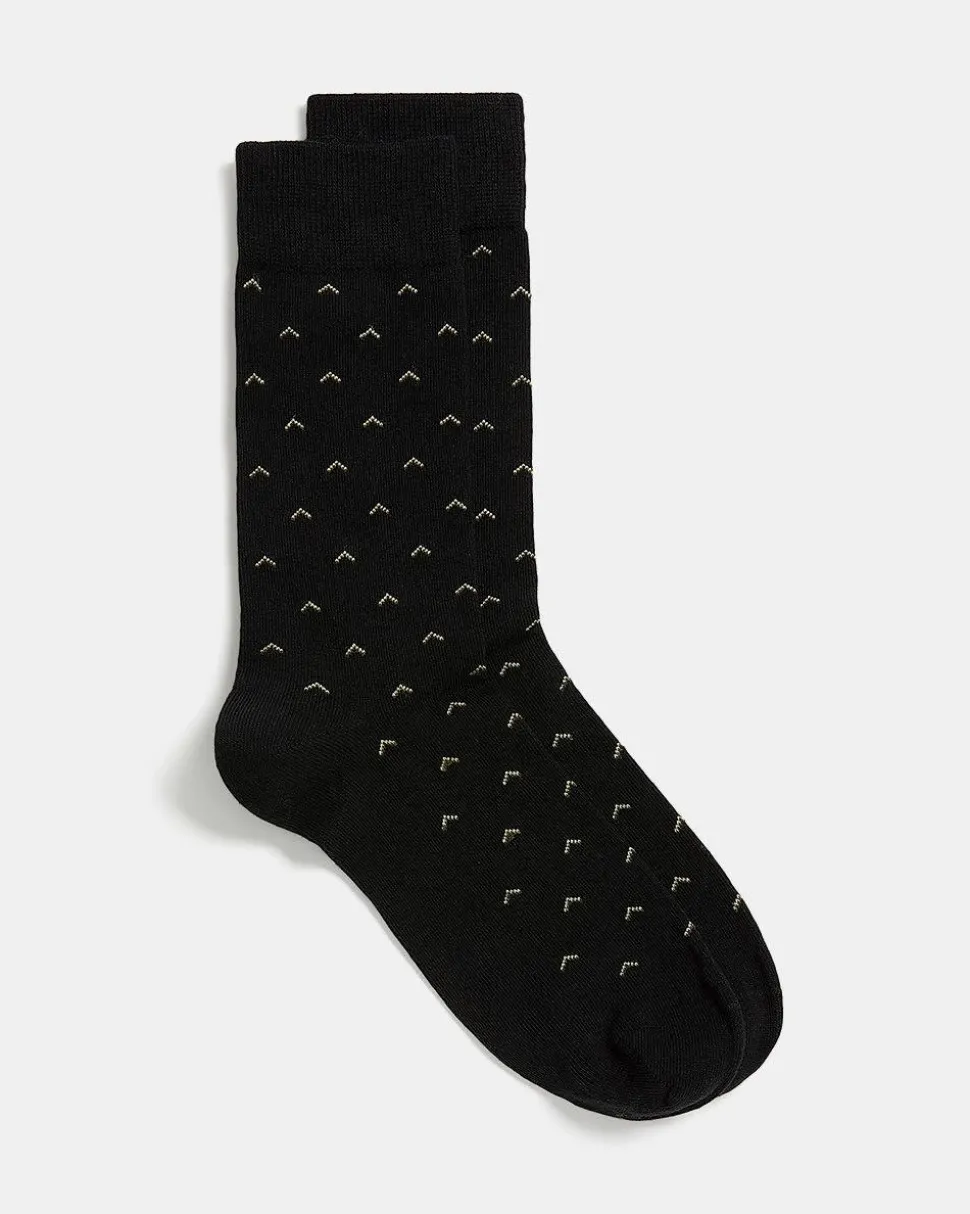 Socks with Small Arrows