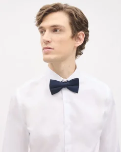 Solid Bow Tie