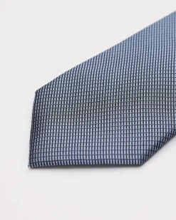 Solid Regular Tie