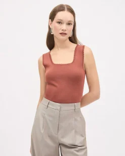 Square-Neck Fitted Textured Tank