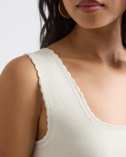 Square-Neck Fitted Textured Tank