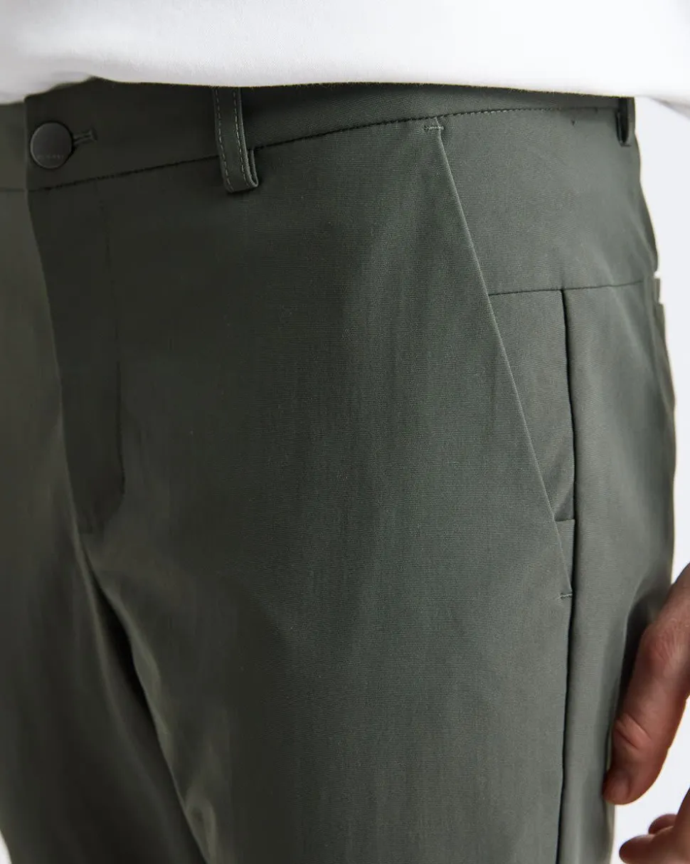 Super-Stretch Slim-Fit Leisure Pant