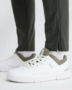 Super-Stretch Slim-Fit Leisure Pant
