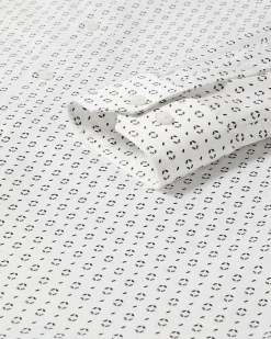 Tailored-Fit Dress Shirt with Petal Pattern
