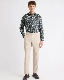 Tailored-Fit Dress Shirt with Watercolour Floral Pattern